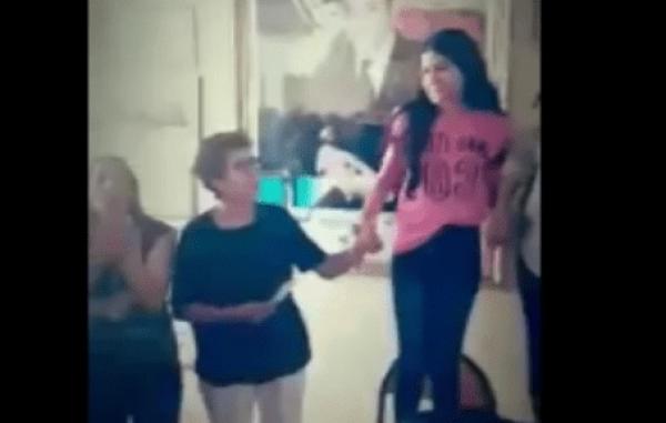 تلميذة في الإعدادي تنجح بمعدل 20 على 20!!