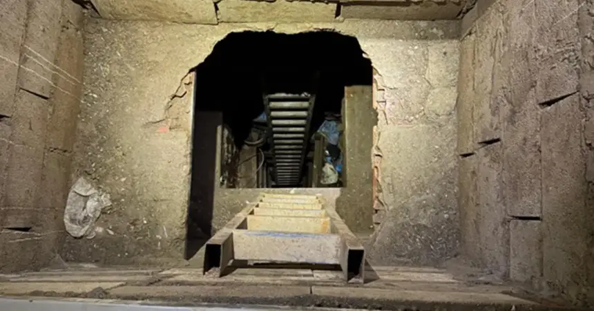 إسبانيا تُفرج مؤقتًا عن عضو بلدية سبتة في قضية نفق المخدرات مع المغرب