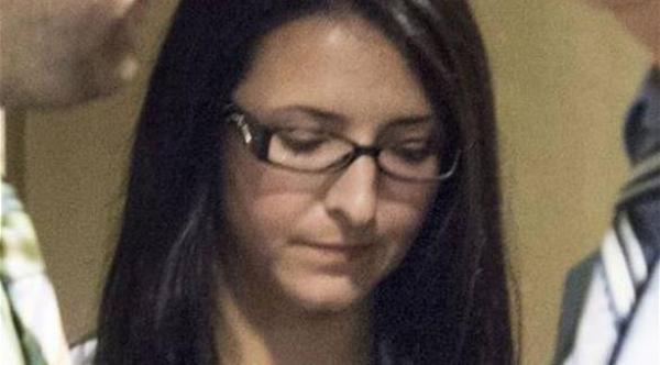  إيما زورناج (إندبندنت) 