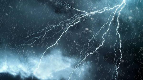 الرحمة الإلهية...زخات مطرية رعدية قوية ستهم مجموعة من المناطق المغربية