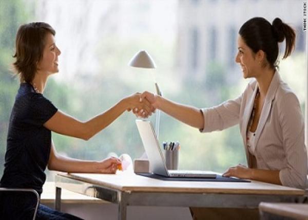 أربع نصائح لاكتساب الثقة أثناء المقابلات