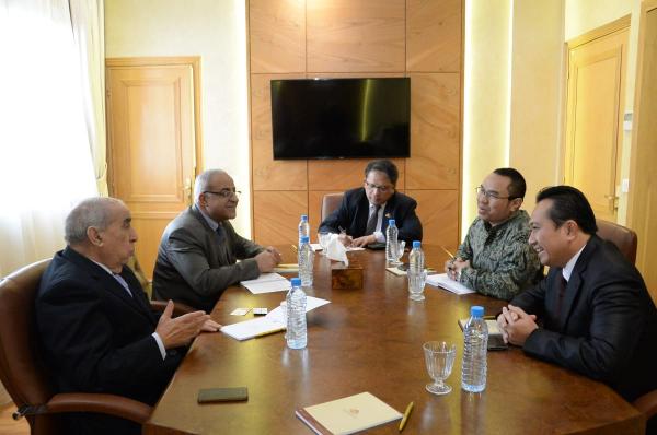 بالصور:"أمسكان" يلتقي القائم بأعمال السفارة الإندونيسية بالرباط وهذا ما دار في  اللقاء