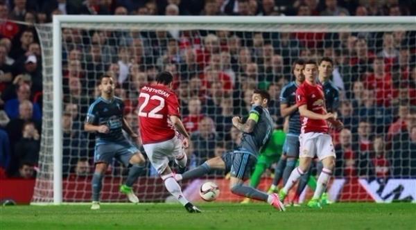 مانشستر يونايتد وأياكس في نهائي الدوري الأوروبي