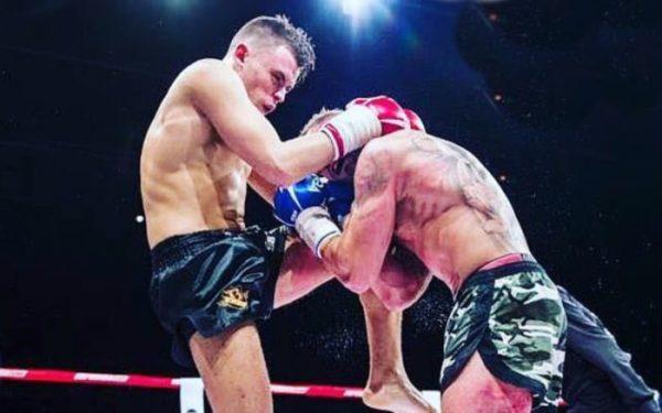 الملك يهنئ البطلين المغربيين جرايا وزوكاري بعد إنجازهما الكبير في أمسية "الغلوري"