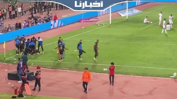 فرحة هيستيرية للاعبي الجيش الملكي بهدف التعادل في مرمى الوداد