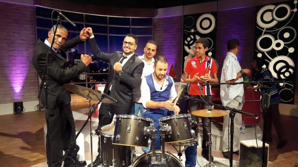 حصري .. هذه هدايا  "رشيد شو" لعلال القادوس ويونس بني ملال (صورة)