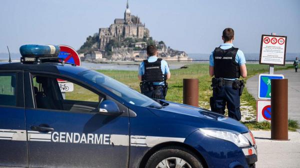 عاجل .. تهديدات تقود إلى إخلاء جزيرة فرنسية