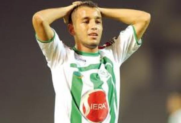 العلودي رفض خوض ديربي الأمل وقرر الرحيل 