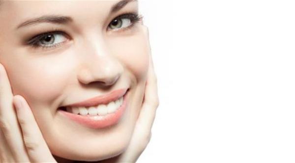 السكريات أخطر أعداء البشرة الصحية!