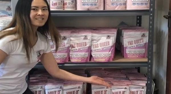 تكسب 2000 دولار يوميًا بفضل ابتكار مخفوق للمرضعات