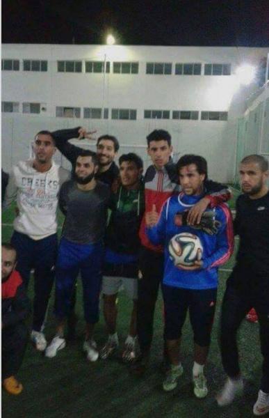 الفايسبوك يفضح لاعبي الرجاء !