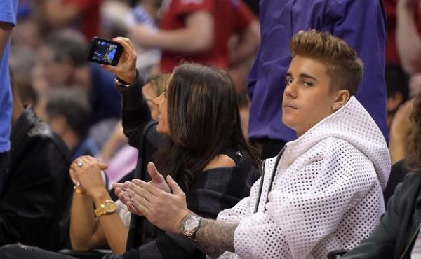 جاستن بيبر يتورط في فضيحة عنصرية جديدة