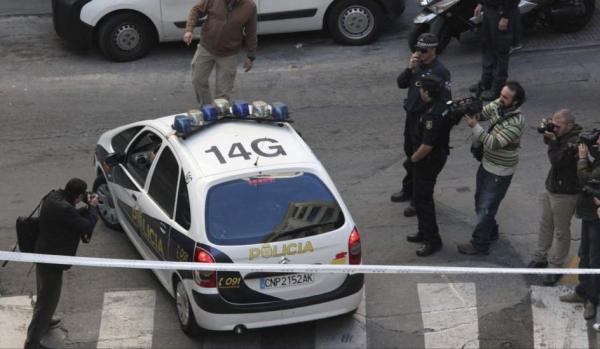 قاصر مغربي يقتل عاملة نظافة بعصا حديدية في اشبيلية