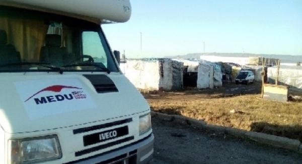 ظروف مأساوية يعيشها عمال مهاجرون مغاربة في هذه البلدة الايطالية