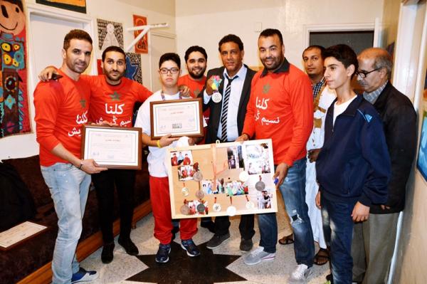 بالفيديو : دوليون سابقون يحرجون المسؤولين و يخصون البطل العالمي " نسيم كريش " بالتفاتة إنسانية رائعة