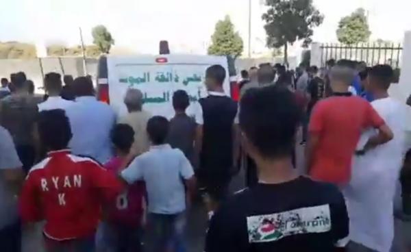 جنازة الطالبة حياة التي قتلت في عرض البحر بطلق ناري