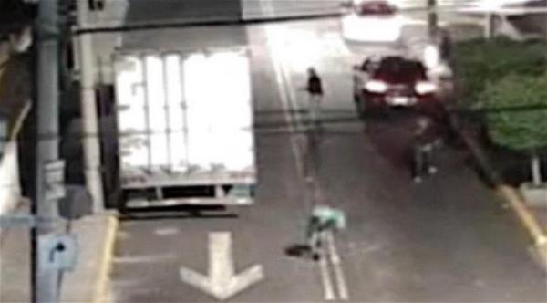 مكسيكي يطلق النار على رجل أهان زوجته وابنته