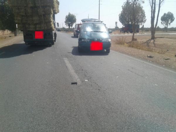 سيارة مرقمة بالخارج ترسل صاحب c90 في حالة حرجة للمستعجلات ووفاة لاعب كرة قدم في حادثة اخرى