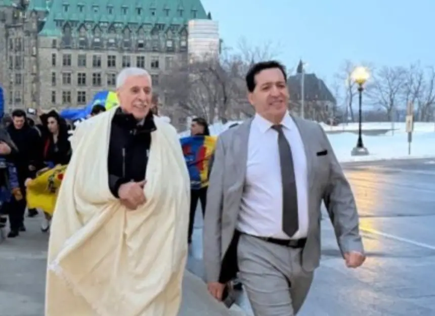 الجزائر تقع في شر أعمالها.. فرحات مهني يحل بكندا ويطلب رسميا اعترافا بجمهورية "القبايل"