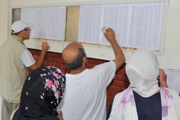 سلطات وجدة تتخذ هذا الاجراء في حق عون سلطة و توضح حقيقة دعوته لناخبين بالتصويت لـ"البام"