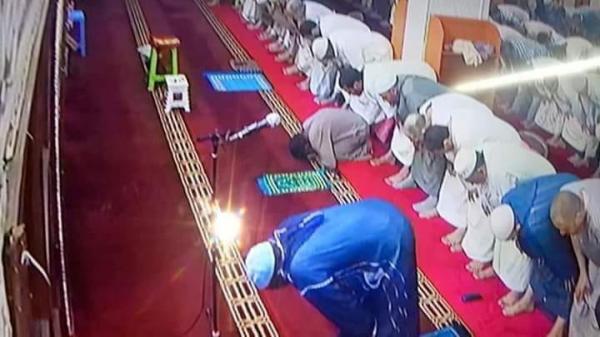 حسن الخاتمة...شخص يفارق الحياة وهو ساجد داخل مسجد بمراكش وهذا آخر ما سمعه من القرآن