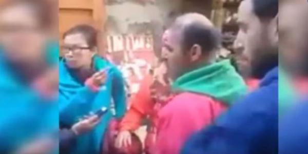 بالفيديو: سائحة شينوية حصلوها شافرة بورطابل لمغربي بفاس