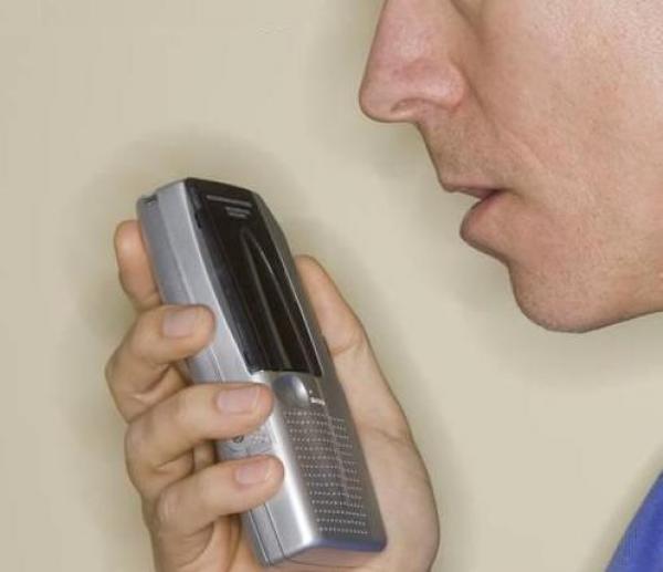 لماذا تُسمع أصواتنا مختلفة حين نسمعها على جهاز تسجيل ؟