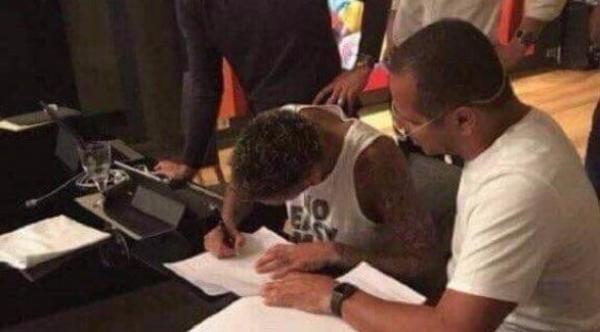 والد نيمار يحدد موعد التفاوض مع ريال مدريد