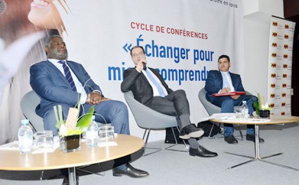 "التجاري وفا بنك" تنظم ندوة جديدة عن بعد لتدارس تأثيرات أزمة "كورونا" على الاقتصاد المغربي