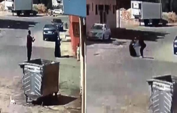 فيديو صادم...لص يعتدي بالضرب على سيدة بشكل عنيف أمام أنظار ابنتها الصغيرة