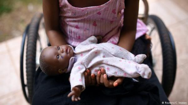 رئيس سيراليون يعلن حالة الطوارئ .. بسبب الاغتصاب!