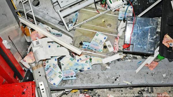 بمتفجرات أقوى وأخطر.. زيادة تفجيرات ماكينات النقود في أوروبا