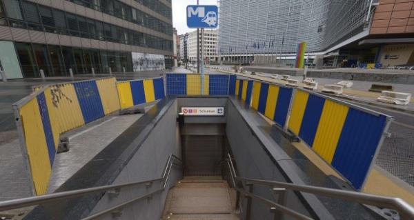 السلطات البلجيكية تغلق مترو بروكسيل و تحذر من هجوم ارهابي وشيك