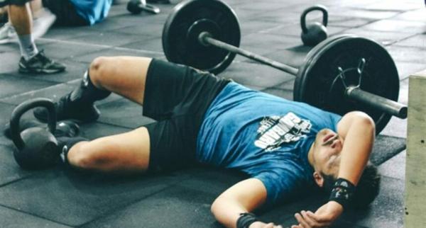 دراسة حديثة: قلة النوم تُلغي تماما فوائد الرياضة على الجسم