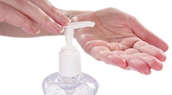 6 أشياء لابد أن تعلمها عن معقم اليدين
