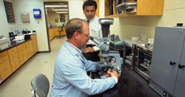 علماء ينجحون فى تصنيع هورمون أيبو الذى يكثر كرات الدم الحمراء