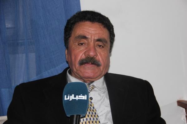 ثنائي "التيقار" حول غيابه عن التلفزة المغربية: عيطولي نمشي نخدم معيطوليش الدنيا هانية ماشي نهاية العالم (فيديو)