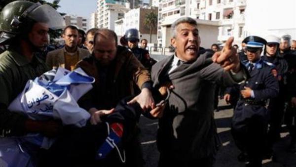 الرميد يكشف عن وصفة سحرية للحد من العنف أثناء تفريق المظاهرات