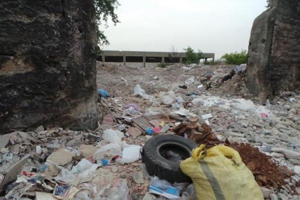 إطلاق عملية المنافسة من أجل الحصول على تراخيص استغلال الفضلات وأكوام الأنقاض