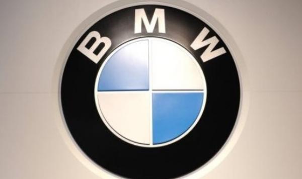 أول سيارة كهربائية بالكامل من شركة  BMW