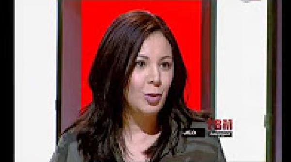 منى فتو ترد على الانتقادات بعد مرورها على البساط الاحمر بمهرجان مراكش