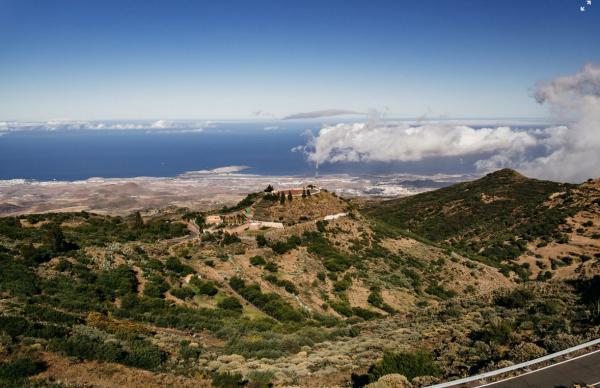 أمودّو: أسرار الجزر الخالدات