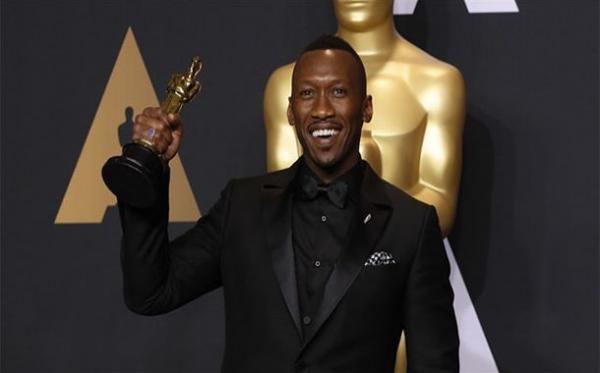 مسلم يحصد الأوسكار لأول مرة في تاريخ الجائزة