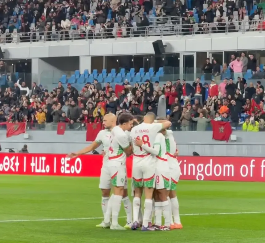 المنتخب الوطني يحقق فوزا صغيرا على الموزمبيق أجواء ممطرة بملعب طنجة الكبير