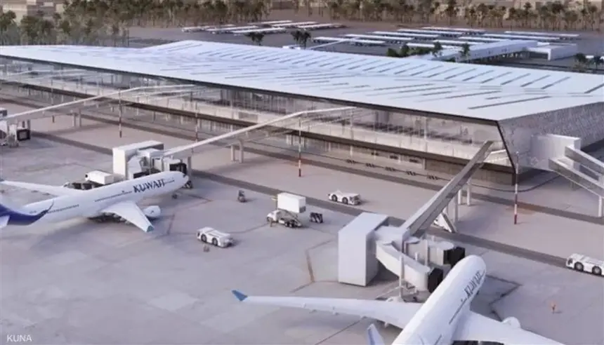 الكويت تبدأ تقييم أضرار مطارها بعد استهداف بطائرة مسيّرة وإصابة 9 عاملين