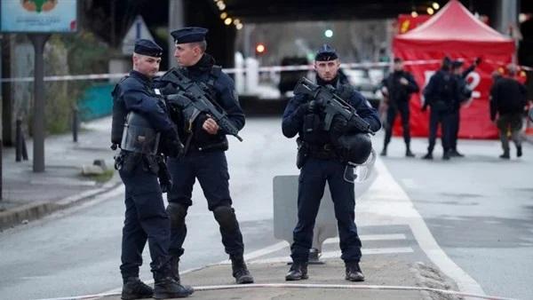 قتلى وجرحى في هجوم بالسلاح الأبيض في كنيسة بنيس الفرنسية وماكرون يتوجه إلى المدينة …