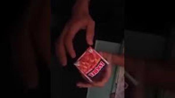 أصحاب محلات المواد الغذائية: إحذروا من هذا النصاب !