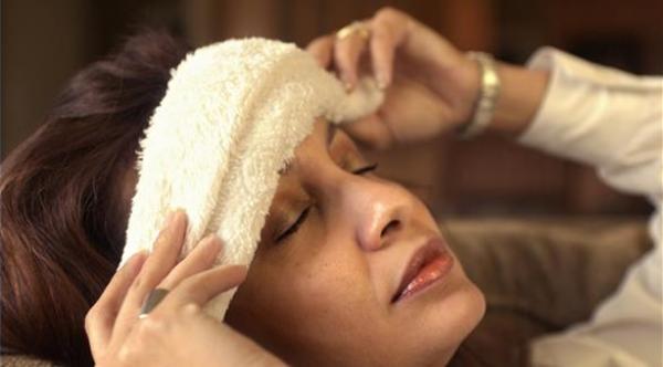 هل ترتبط نوبات التعرّق الليلي بالسرطان؟