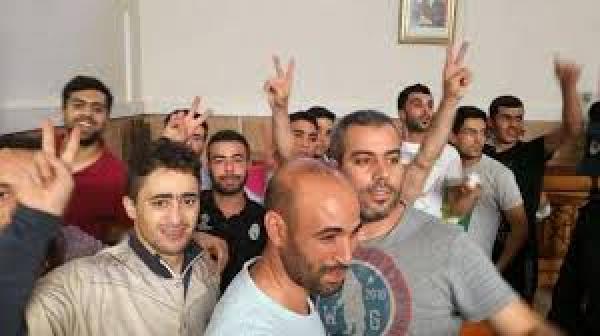 محكمة الحسيمة تحكم بسجن 3 طلبة وفلاح عشر سنوات سجنا نافذا