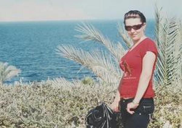 أوكسانا بلنسكايا: بابا القذافي يعشق الكسكس 